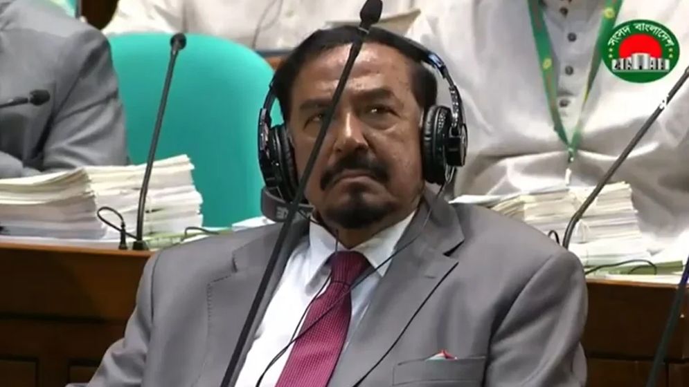 ত্রয়োদশ সংসদের স্পিকার হলেন হাফিজ উদ্দিন আহমদ