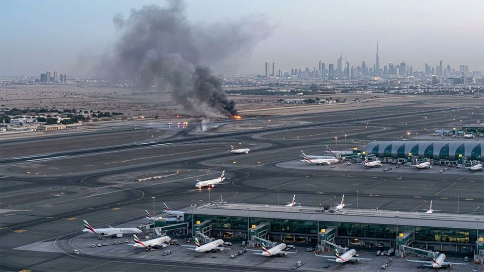 দুবাই বিমানবন্দরে নিরাপত্তা ঝুঁকিতে সব ফ্লাইট স্থগিত