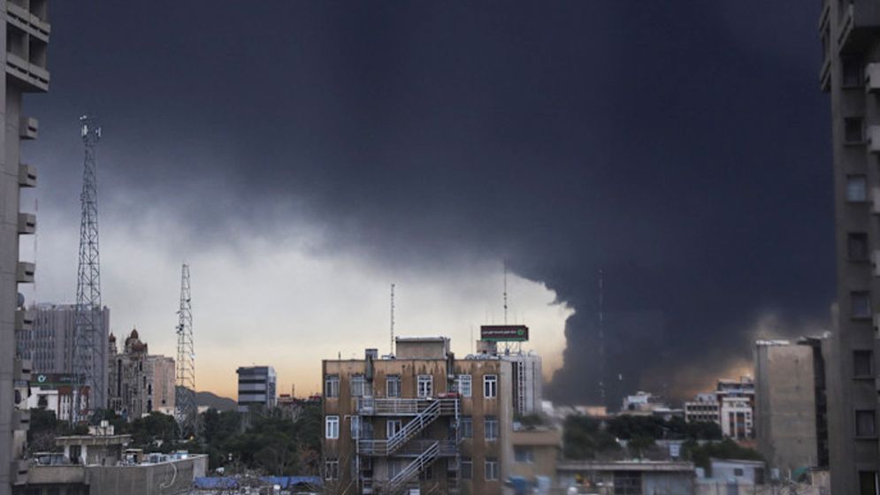 ইরানে ‘অ্যাসিড বৃষ্টি’র শঙ্কা