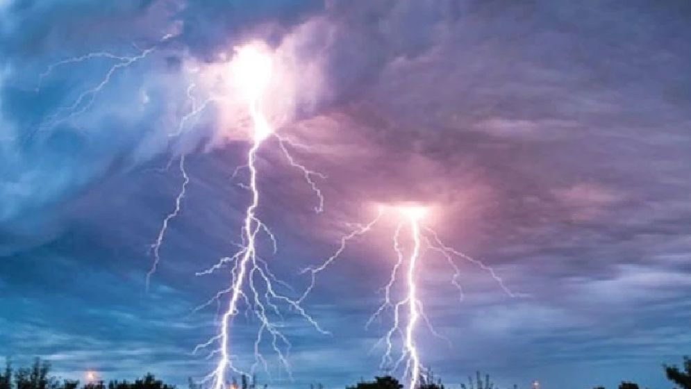 হাতিয়ায় বজ্রপাতে কিশোরের মৃত্যু