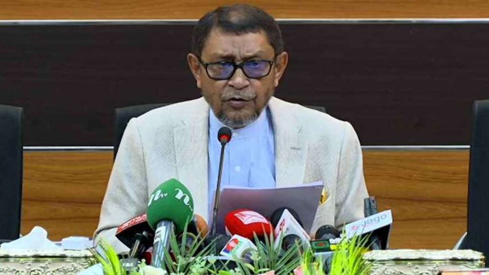 জনস্বাস্থ্যকে পাস কাটিয়ে উন্নয়ন সম্ভব নয়