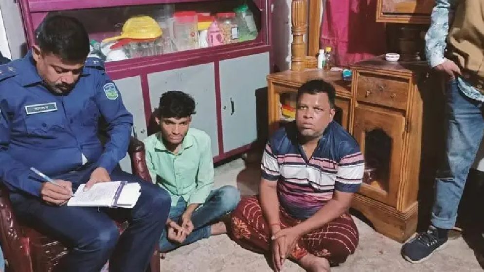 বাবাকে নিয়ে শ্বশুরবাড়িতে লুট করলেন ছেলে