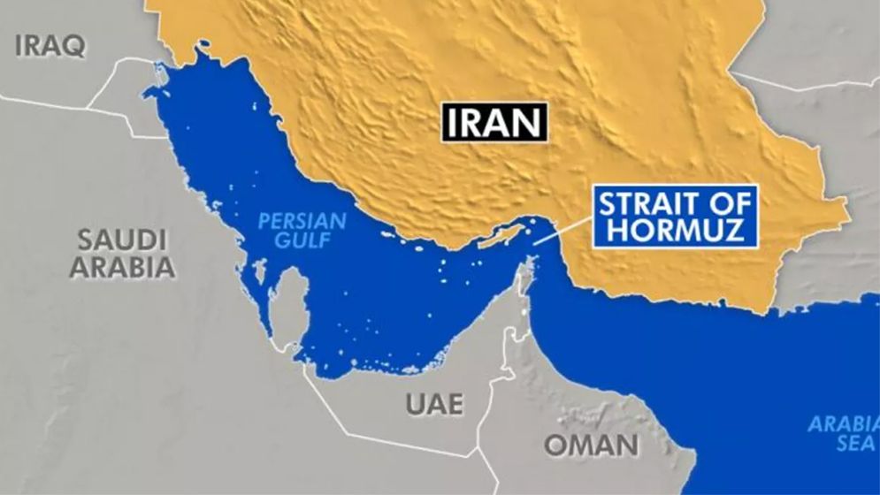 হরমুজ প্রণালি দিয়ে জাহাজ গেলেই আগুন, হুঁশিয়ারি আইআরজিসির