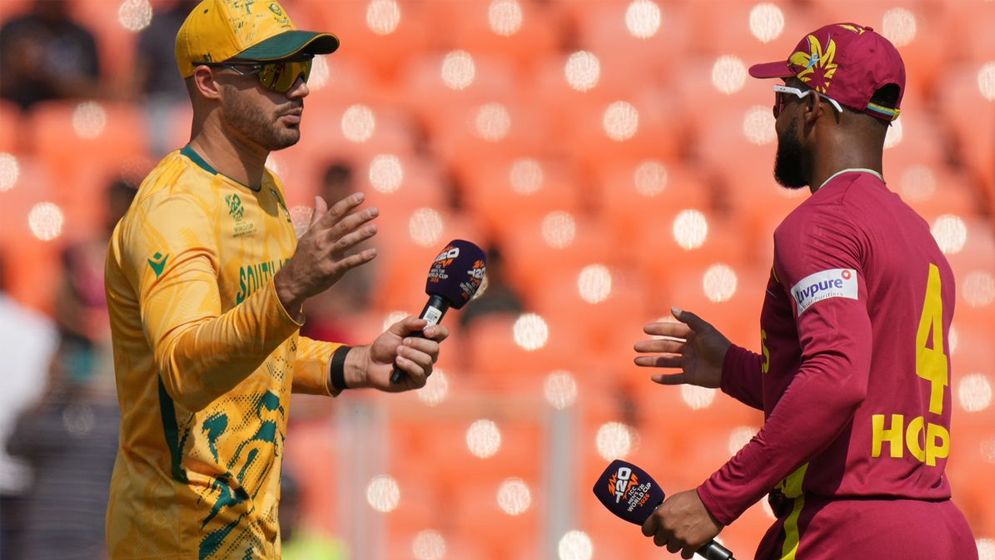 কলকাতায় আটকা ওয়েস্ট ইন্ডিজ দল, দিল্লিতে জিম্বাবুয়ে