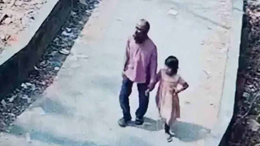 বাবার সঙ্গে বিরোধের জের, ‘বলি’ হলো শিশু ইরা মনি  