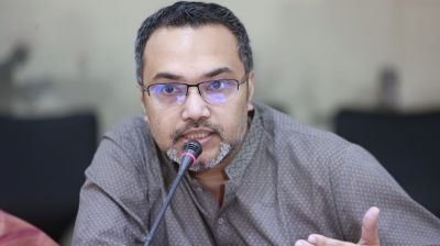 স্কুলে ভর্তিতে আবার পরীক্ষা পদ্ধতি চায় সরকার: প্রধানমন্ত্রীর উপদেষ্টা