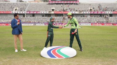 সিরিজ নির্ধারণী ম্যাচে মাঠে বাংলাদেশ-পাকিস্তান