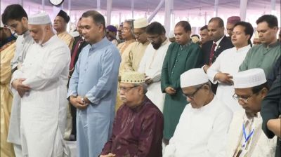 তিন যুগ পর একসঙ্গে রাষ্ট্রপতি ও প্রধানমন্ত্রীর ঈদের নামাজ আদায়