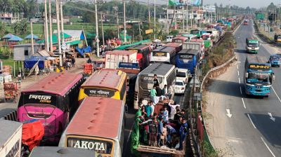ঢাকা-টাঙ্গাইল মহাসড়কে ২০ কিলোমিটার যানজট  