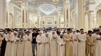 সৌদিসহ বিশ্বের বিভিন্ন দেশে উদযাপন হচ্ছে ঈদুল ফিতর  