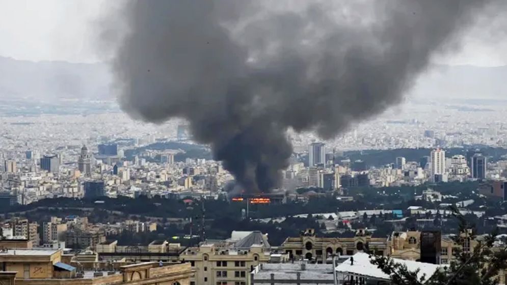 এবার তেহরানে প্রাইমারি স্কুলে হামলা চালালো ইসরায়েল-যুক্তরাষ্ট্র