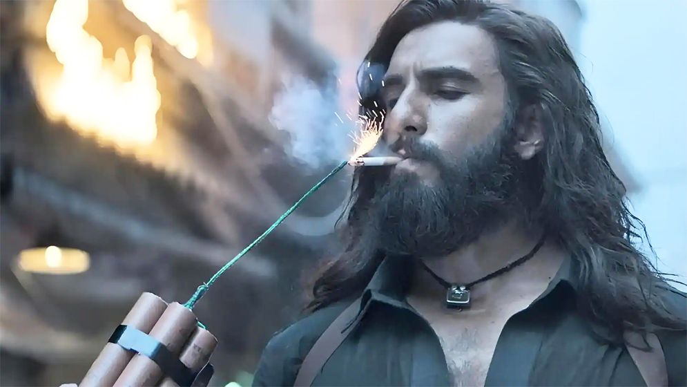 মুক্তির আগেই অগ্রিম বুকিংয়ে রেকর্ড গড়লো ‘ধুরন্ধর ২’