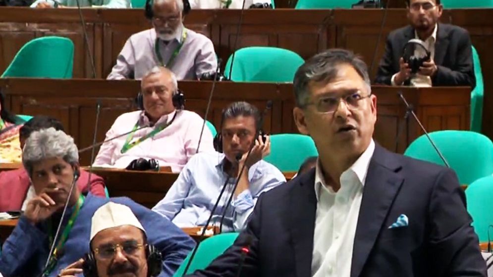 ‘দেশে জ্বালানি তেল ও গ্যাসের কোনো সংকট নেই’