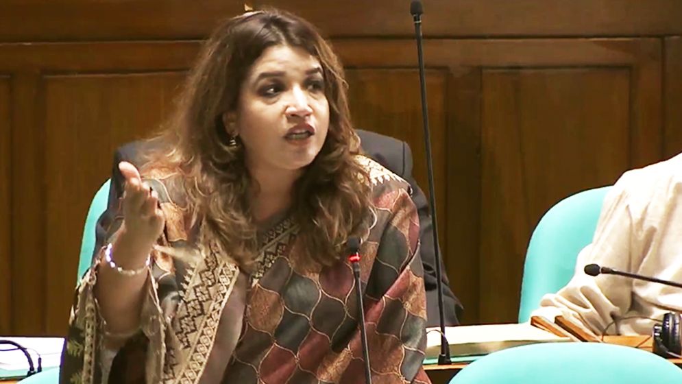 ‘বট বাহিনী দিয়ে স্ট্যাটাস দিলেই রাজনীতি হয় না’