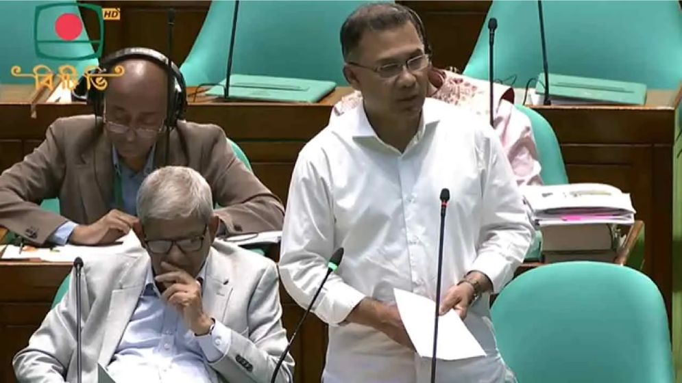 বিকল্প শ্রমবাজার সম্প্রসারণে কাজ করছে সরকার