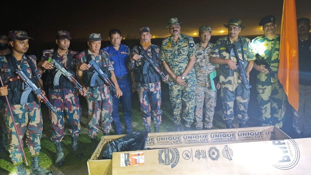 বিএসএফের গুলিতে নিহত বাংলাদেশির মরদেহ পরিবারের কাছে হস্তান্তর