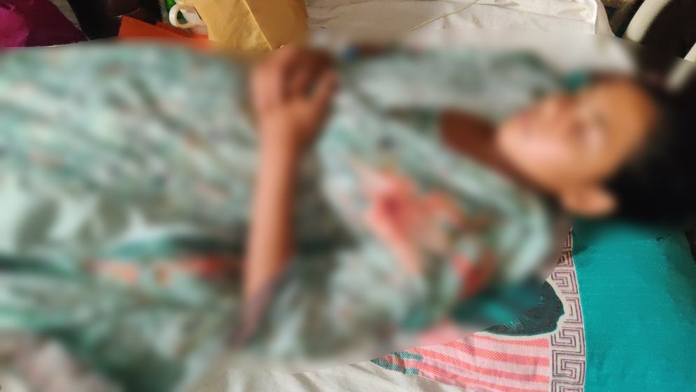 শিকলবন্দি করে নারীকে নির্যাতন, উদ্ধার করল পুলিশ