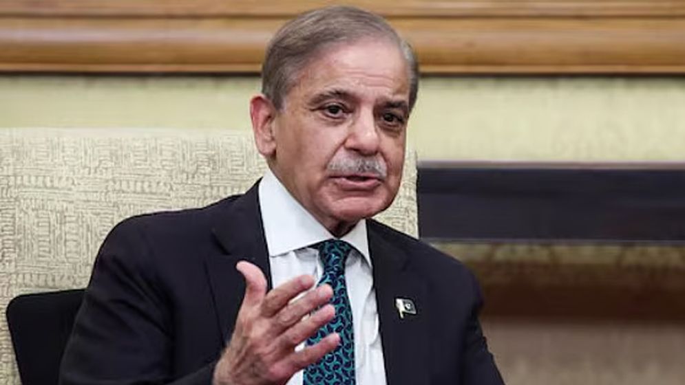 যুক্তরাষ্ট্র ও ইরানকে আবার আলোচনায় বসানোর লক্ষ্যে তিন দেশ সফরে শাহবাজ শরিফ