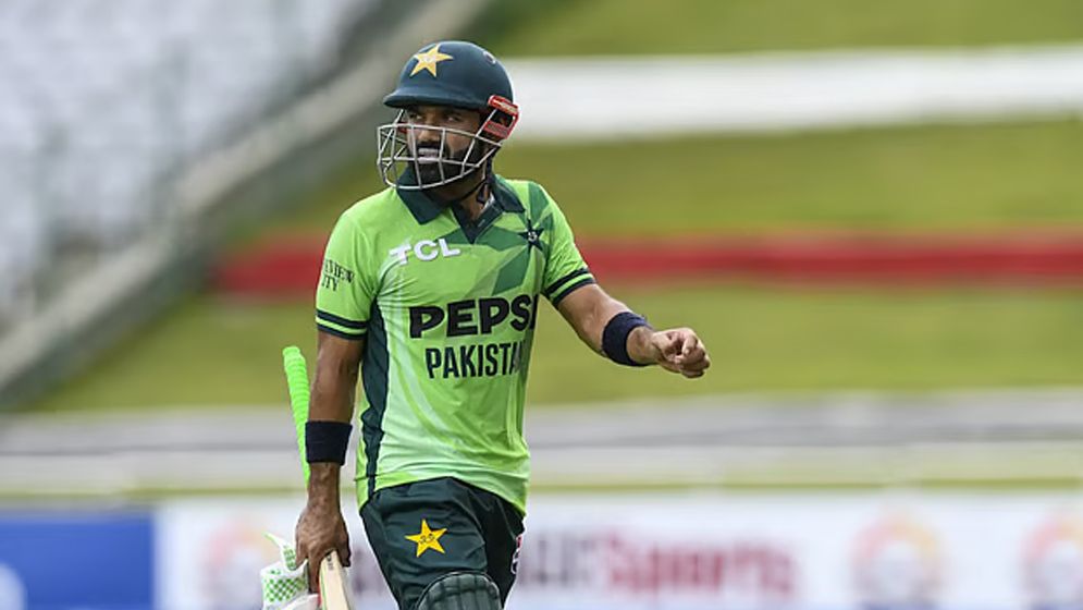 পাকিস্তানের হয়ে খেলার যোগ্য নই : রিজওয়ান