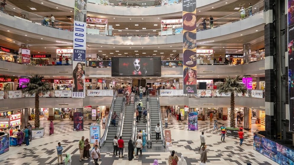 রাত ৮টার পর দোকান-শপিং মল বন্ধ রাখার সিদ্ধান্ত 