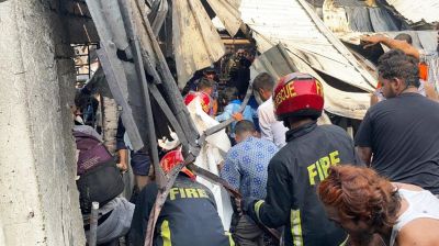 ঢাকায় গ্যাসলাইটার কারখানার আগুনে ৫ মরদেহ উদ্ধার