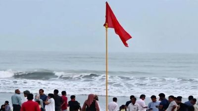 সব সমুদ্রবন্দরে ৩ নম্বর সংকেত