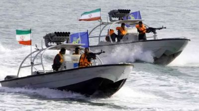 হরমুজ প্রণালিতে দুটি জাহাজে ইরানের গুলি