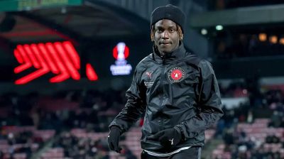 ছুরিকাঘাতে গুরুতর আহত হয়ে হাসপাতালে ইউরোপিয়ান ফুটবলার