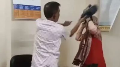 শিক্ষিকাকে জুতাপেটা, সেই বিএনপি নেতা বহিষ্কার  