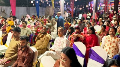 বৈশাখী মেলা উপভোগ করলেন মার্কিন রাষ্ট্রদূত ব্রেন্ট ক্রিস্টেনসন