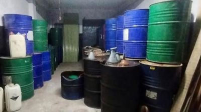 মেহেরপুর সীমান্ত থেকে ৫ হাজার লিটার তেল জব্দ 