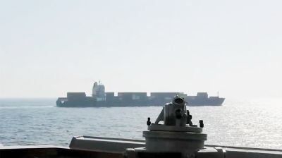 হরমুজ প্রণালিতে ইরানি জাহাজ জব্দ করল মার্কিন বাহিনী