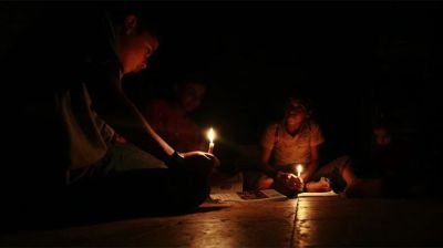 দিনে ১৬ ঘণ্টা লোডশেডিং, বিপর্যস্ত জনজীবন