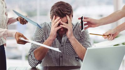 দিনে আট ঘণ্টার বেশি কাজ কি মৃত্যুঝুঁকি বাড়ায়?