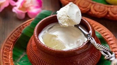 গরমে দই খাবেন যেসব কারণে