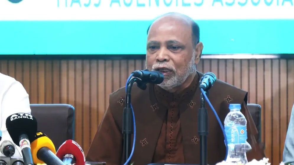‘হজের খরচ ৫ থেকে ৬ লাখ টাকায় নামিয়ে আনা সম্ভব’  
