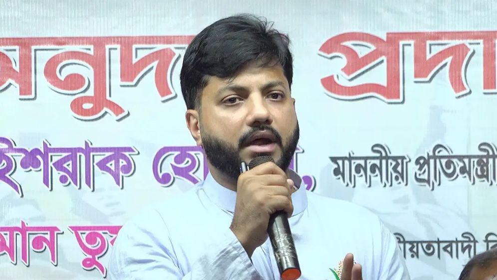 বিসিবির নির্বাচন করবেন না ইশরাক
