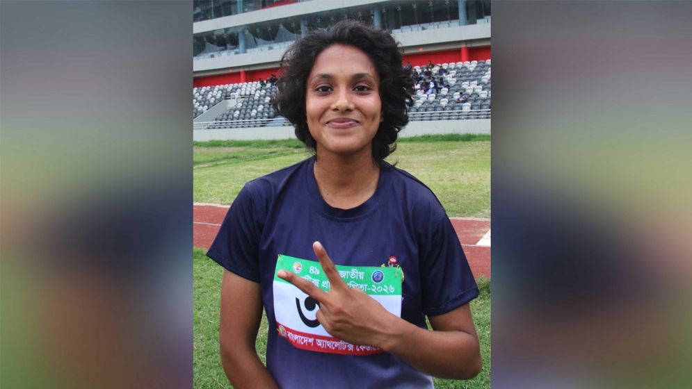 একলাফেই ভাঙলেন ২২ বছরের রেকর্ড