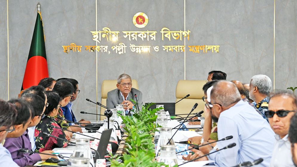 ঢাকার জলাবদ্ধতা নিয়ে দুই সিটিকে মির্জা ফখরুলের নির্দেশনা