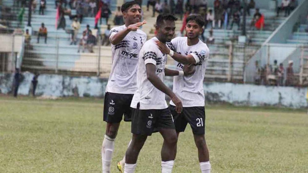 মোহামেডান, ব্রাদার্সের সহজ জয়