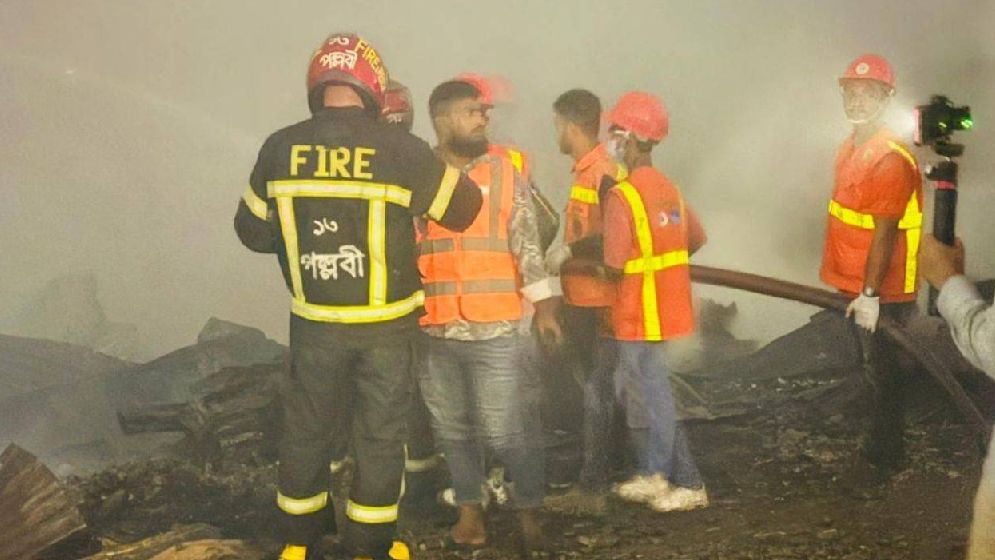 কালশী বস্তির আগুন নিয়ন্ত্রণে