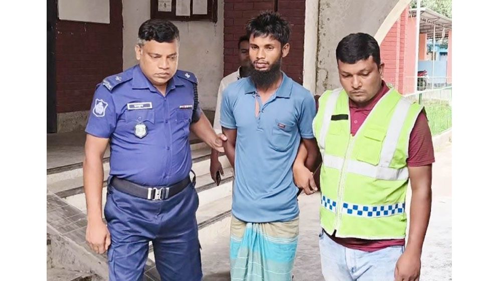 স্কুলছাত্রীকে ধর্ষণচেষ্টার অভিযোগে যুবক আটক