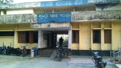 বগুড়ায় বিএনপি নেতাসহ আটজনের বিরুদ্ধে চাঁদাবাজির অভিযোগ