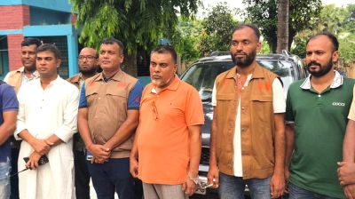 প্রধানমন্ত্রীর এপিএস পরিচয়ে প্রতারণা, ডিবির জালে ভুয়া আইনজীবী