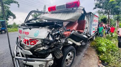 স্বজনের মরদেহ নিয়ে ফেরার পথে দুর্ঘটনা, আহত ৬