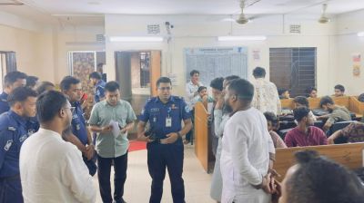 সোনারগাঁওয়ে কোটি টাকার ই-মানি ডাকাতি