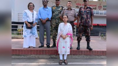 ভারতে পাচার হওয়া বাংলাদেশি নারীকে হস্তান্তর
