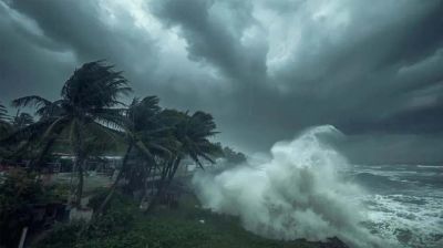 সারাদেশের ১০ অঞ্চলে আগামী ৫ ঘণ্টার জন্য সতর্কবার্তা