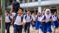 দীর্ঘ ছুটিতে যাচ্ছে শিক্ষাপ্রতিষ্ঠান