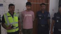 নড়াইলে ঘুমন্ত স্ত্রীকে কুপিয়ে হত্যার অভিযোগ, স্বামী আটক